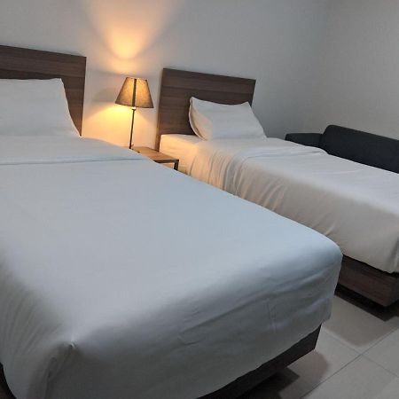 Tassana Place Chonburi Exteriör bild